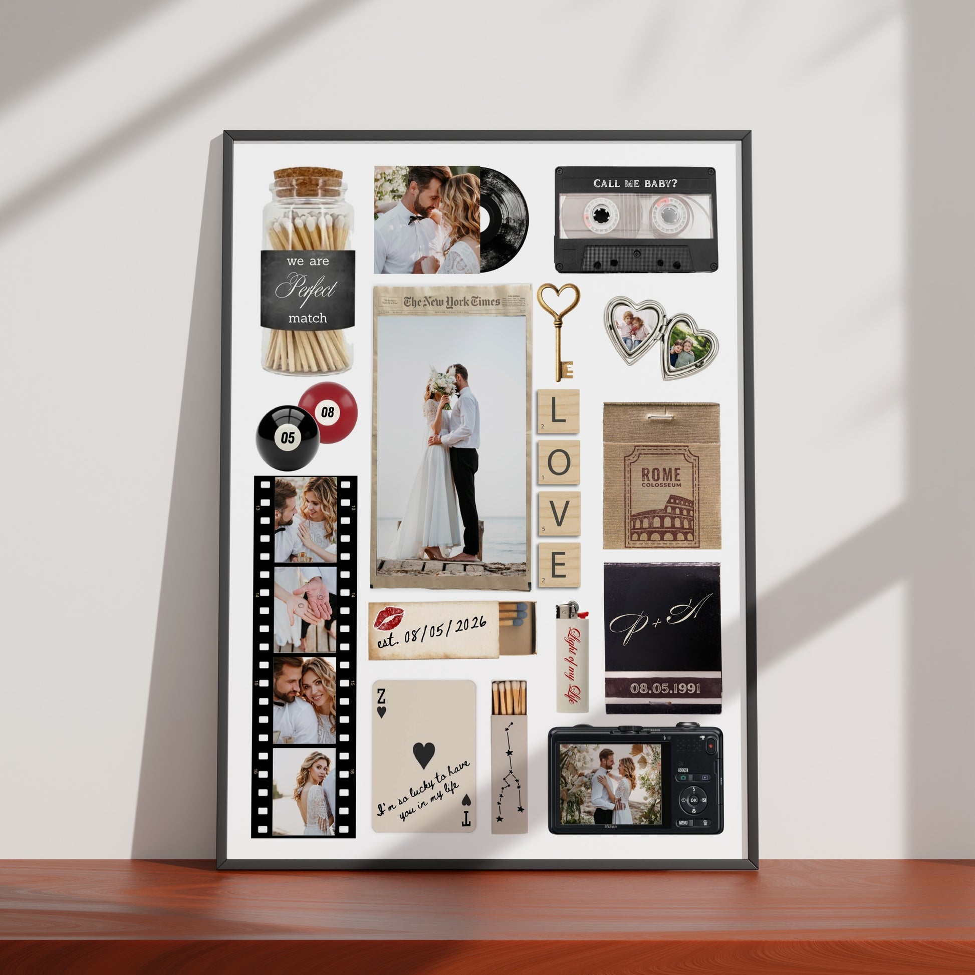 Personalisiertes Matchbook-Poster mit Hochzeitsfotos, Vintage-Elementen wie Kassette und Kamera als digitaler Download.