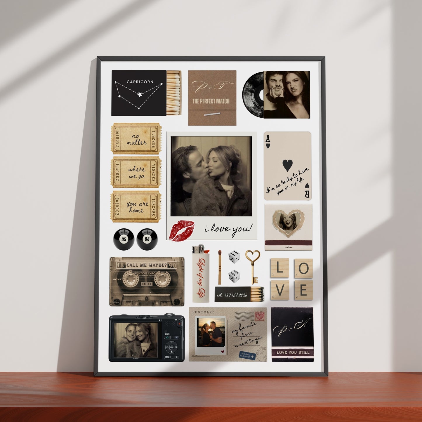 Personalisiertes Matchbook Poster als Wanddeko mit individuellen Fotos, Kinotickets und Streichholzschachtel-Design.