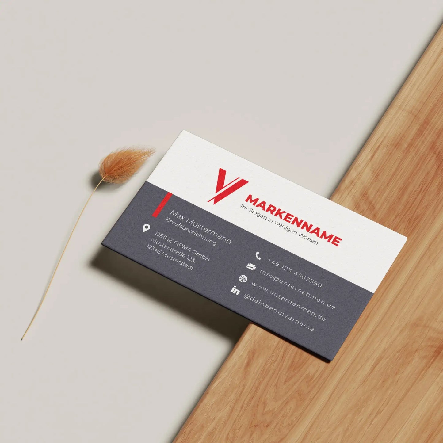 Moderne Visitenkarten Vorlage in Rot mit übersichtlichem Kontaktbereich und professionellem Layout als Canva Vorlage, Louvion.de