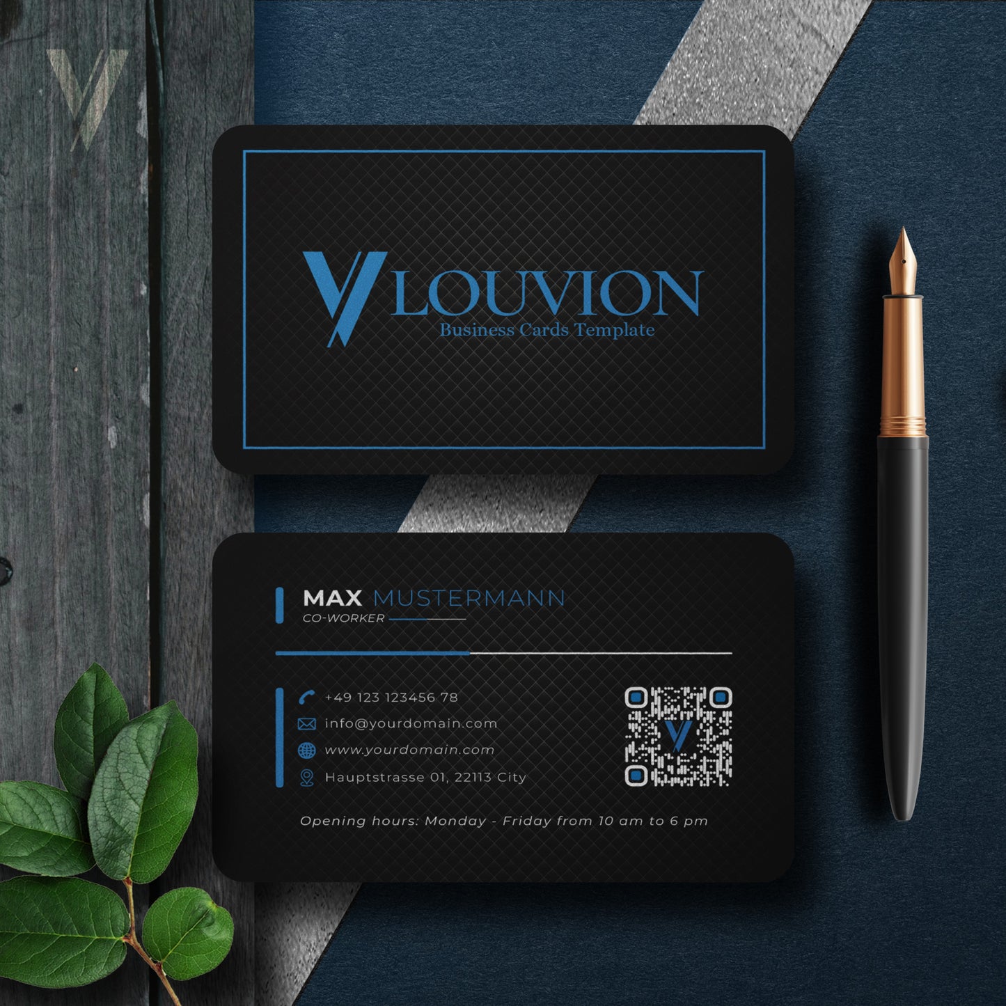 Personalisierte Visitenkarten-Vorlage für Startups mit Logo und QR-Code in edlem Schwarz-Blau zum digitalen Editieren.